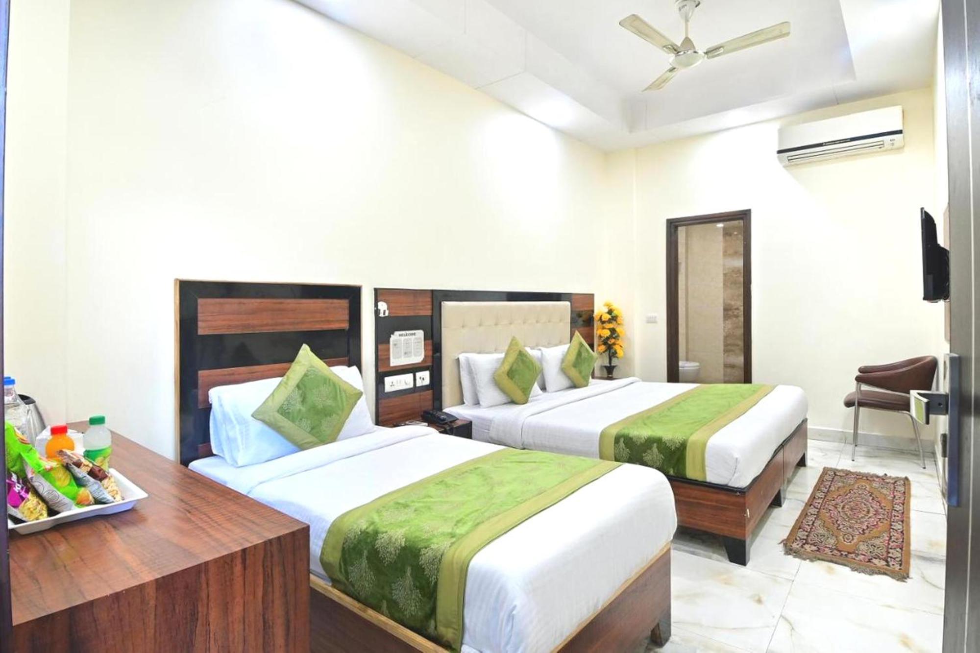 Hotel Emporio View - New Delhi Railway Station - Paharganj Nova Deli Exterior foto