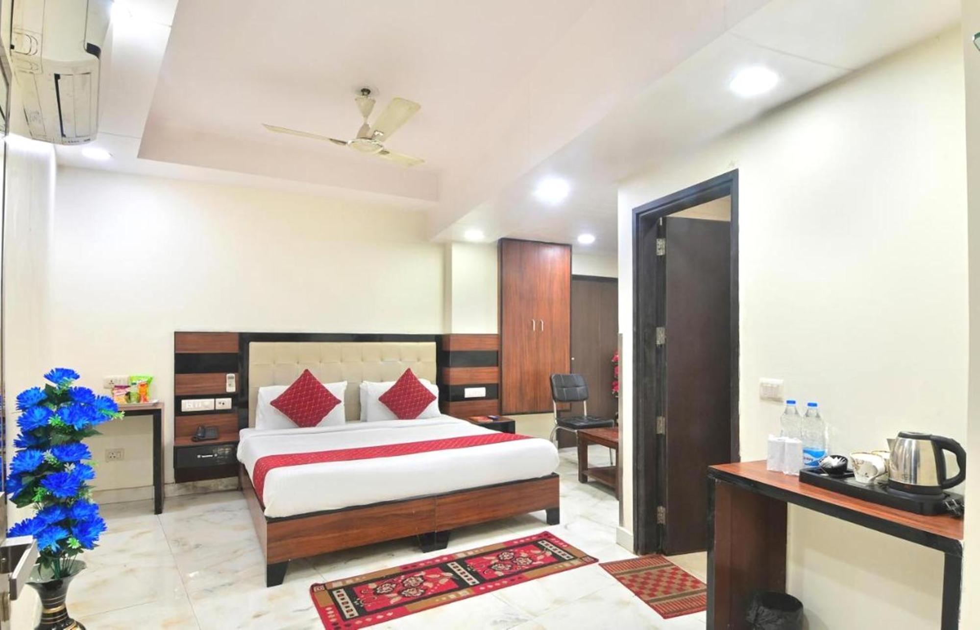 Hotel Emporio View - New Delhi Railway Station - Paharganj Nova Deli Exterior foto
